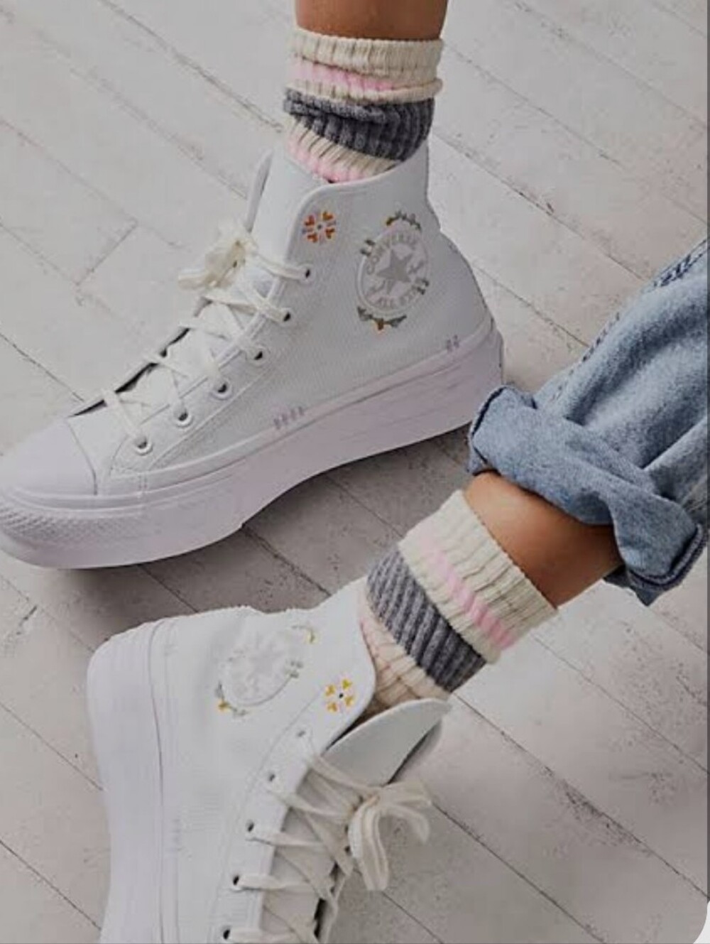 Chuck Taylor, Autumn Embroidery Lift Sneakers By Converse, Size 9.5